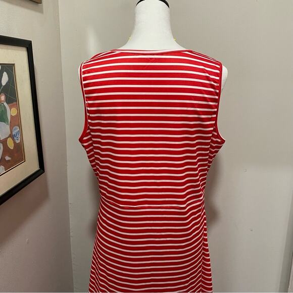 Sleeveless Red and White Striped Dress Size XXL Crew Neck Fit and Flare Style - Picture 4 of 10